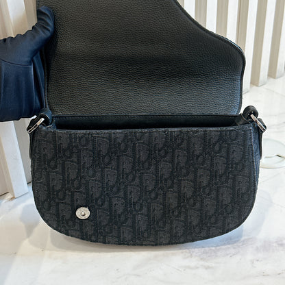 Dior Saddle Messenger Bag in Black Dior Oblique Jacquard