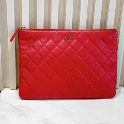 Chanel O Case Red Medium
