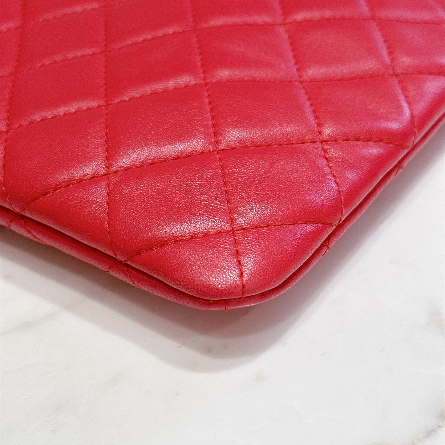 Chanel O Case Red Medium