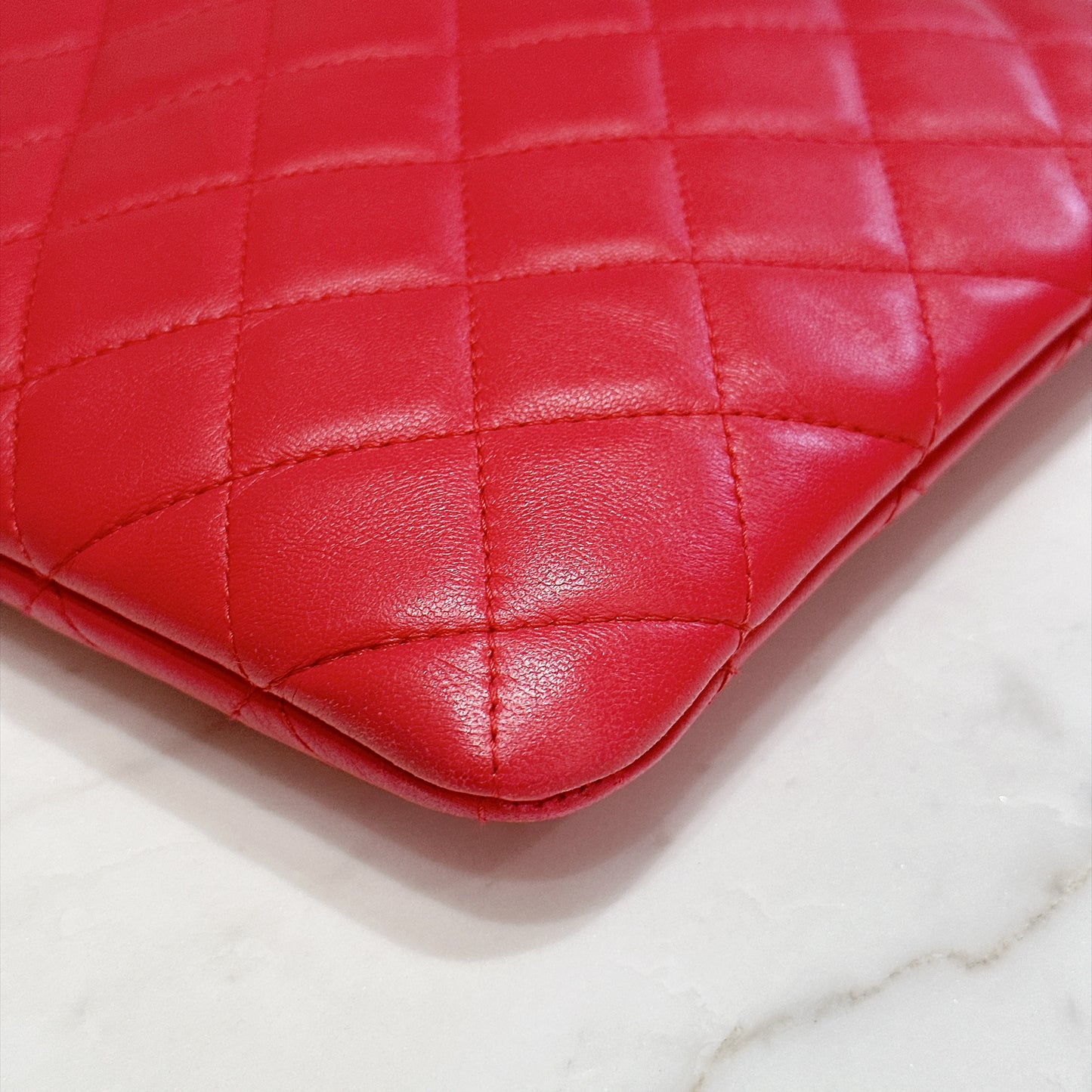 Chanel O Case Red Medium