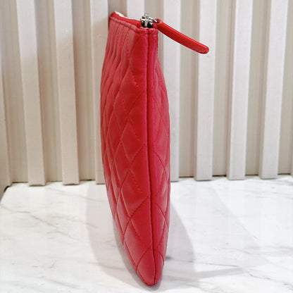 Chanel O Case Red Medium