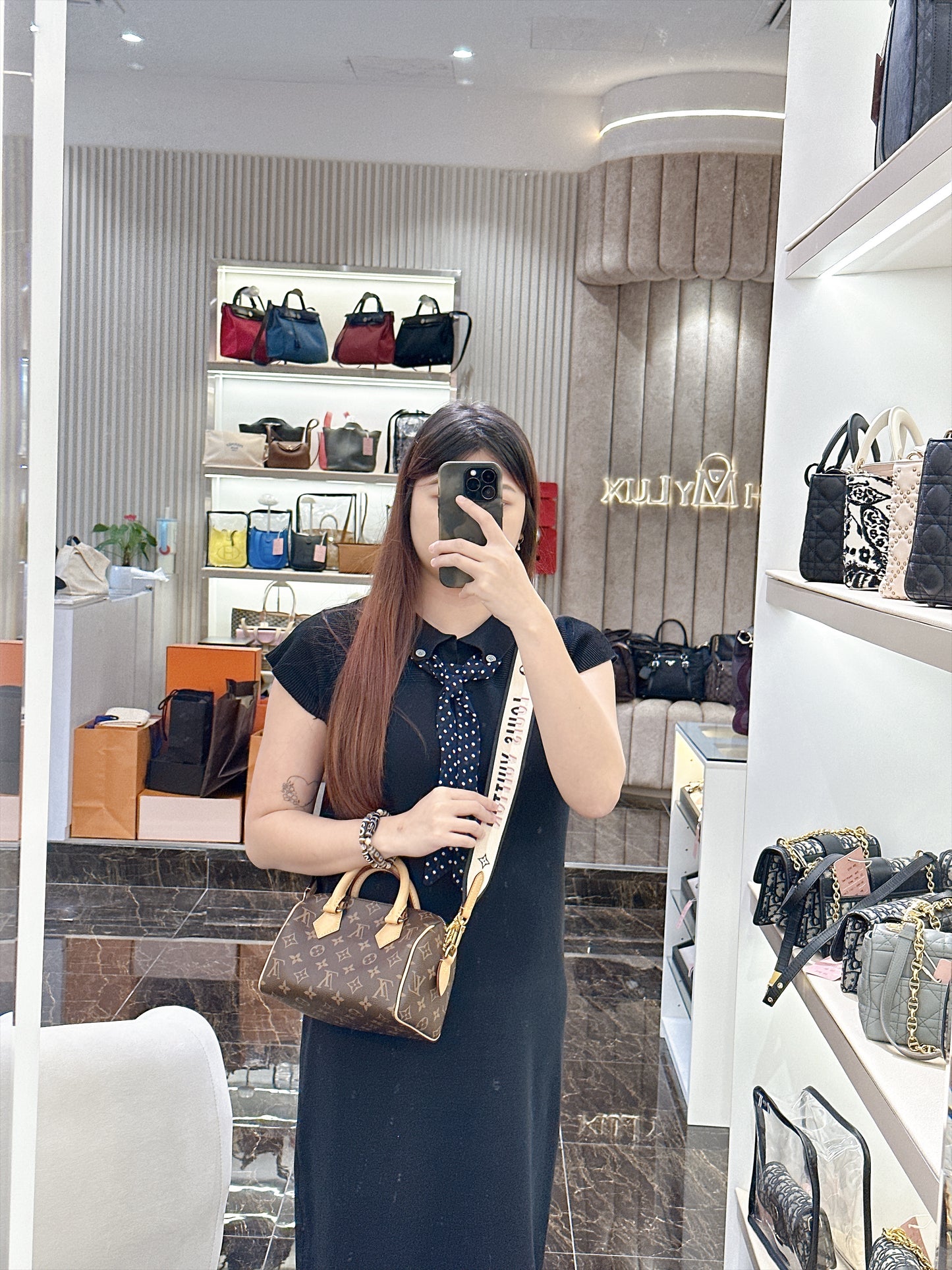 LV Monogram Speedy 20 in Black Strap