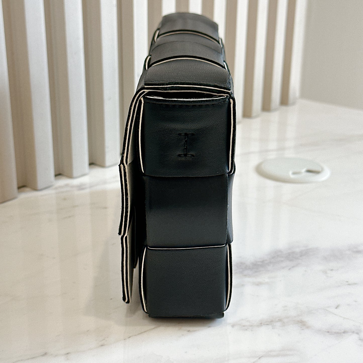 Bottega Veneta Cassette in Black