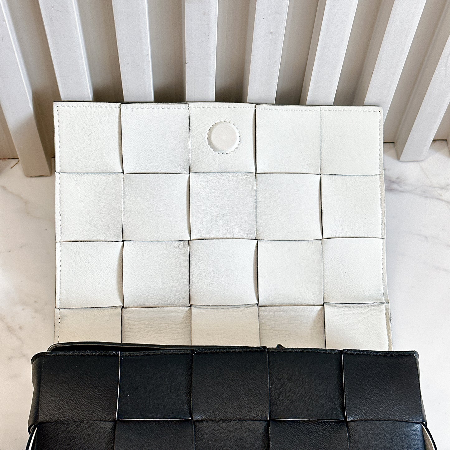 Bottega Veneta Cassette in Black