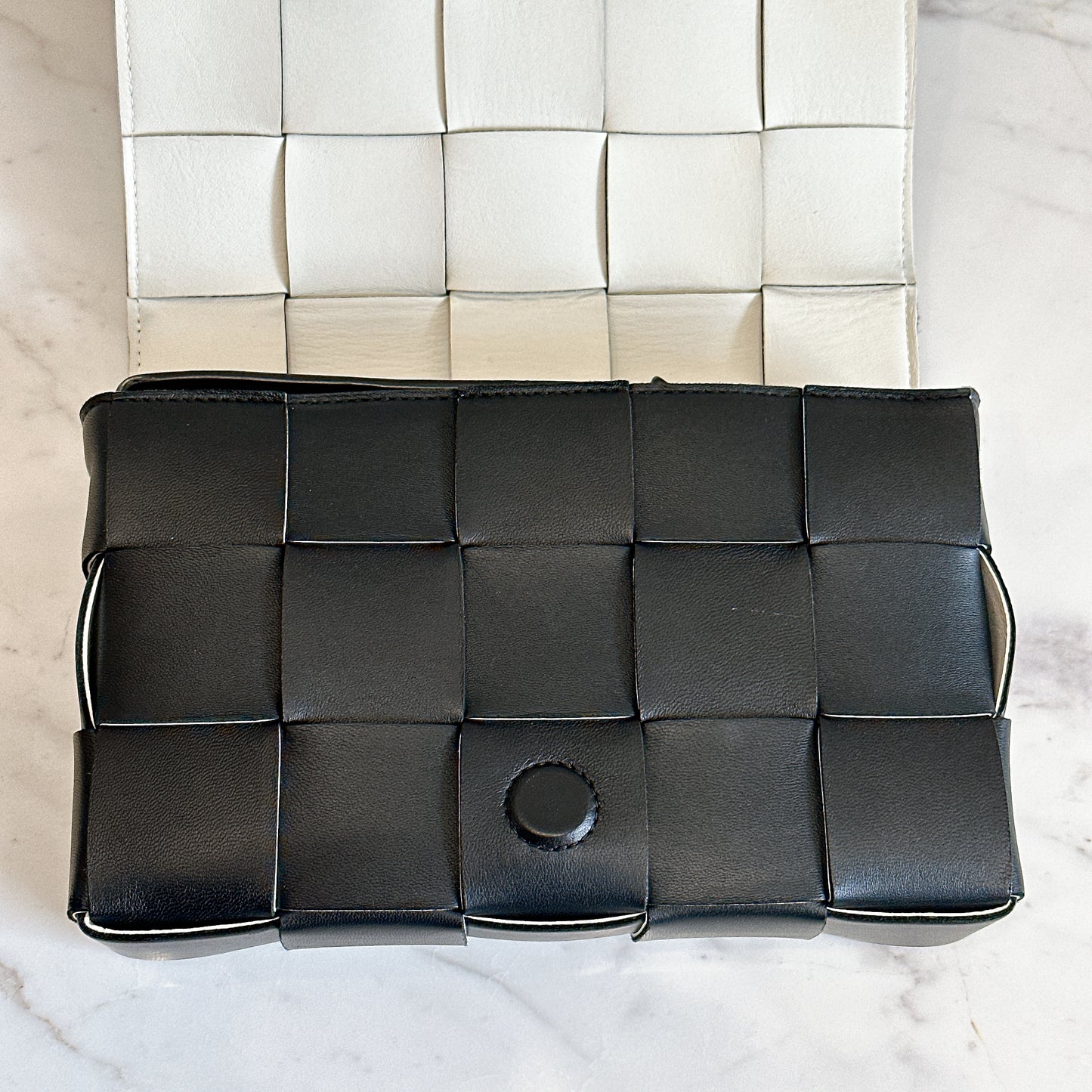 Bottega Veneta Cassette in Black