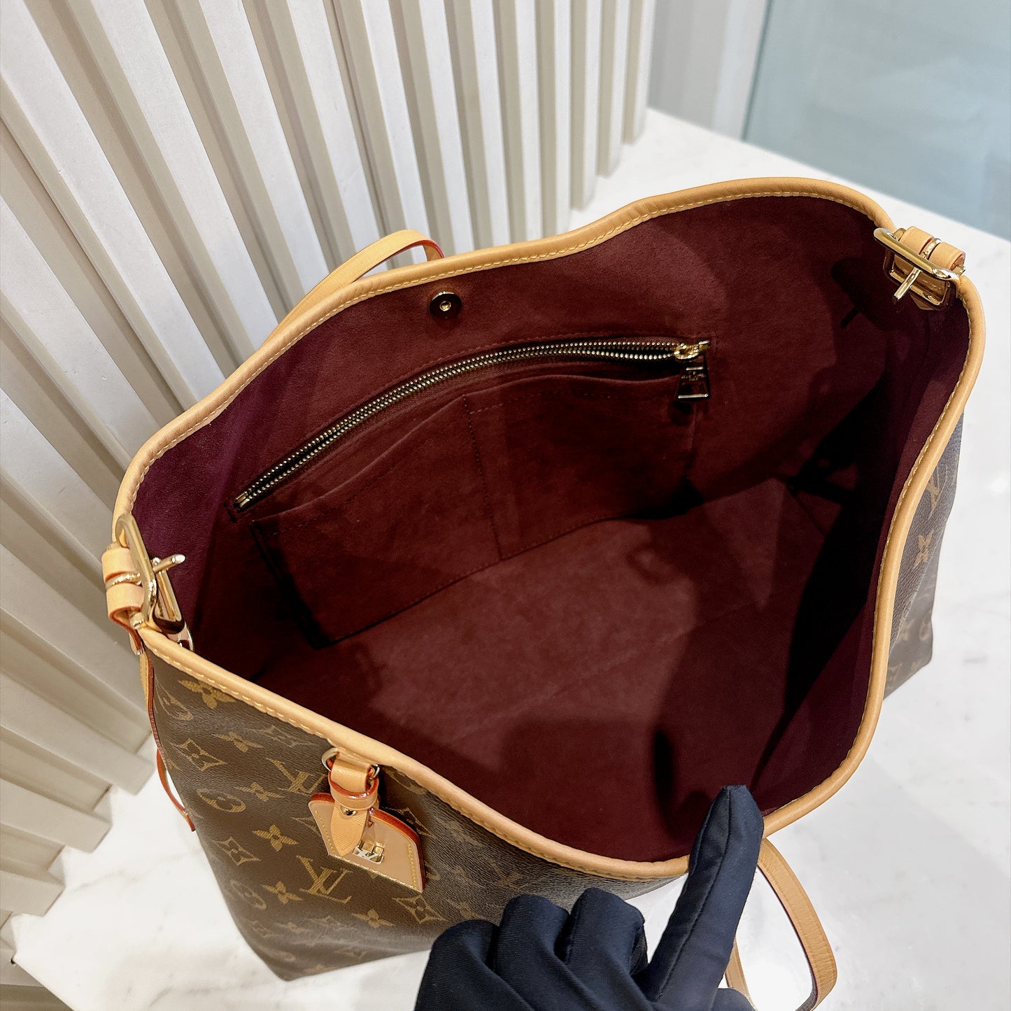 LV Carryall Monogram MM