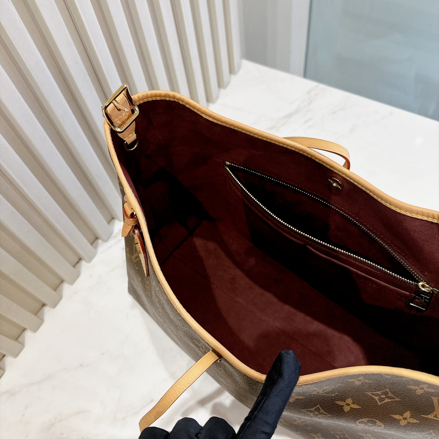 LV Carryall Monogram MM