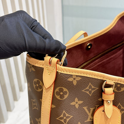 LV Carryall Monogram MM