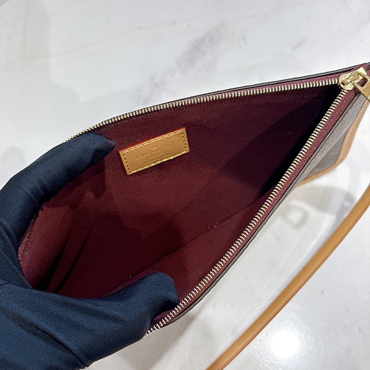 LV Carryall Monogram MM