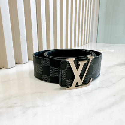 LV Reversible Initiales Belt in Black SHW
