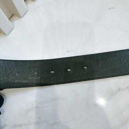 LV Reversible Initiales Belt in Black SHW