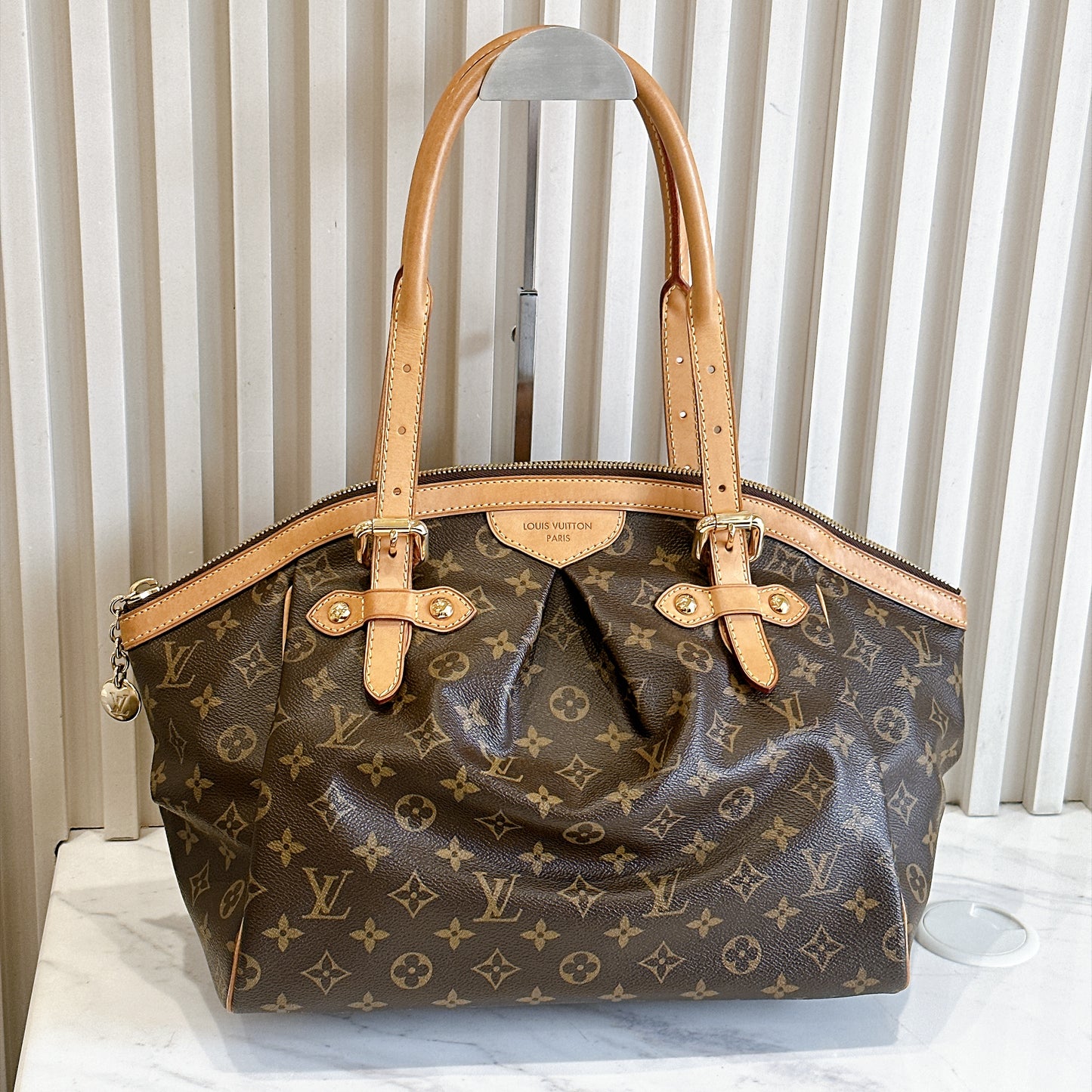 LV Monogram Tivoli GM