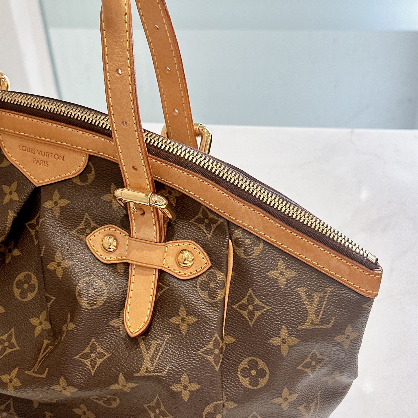 LV Monogram Tivoli GM
