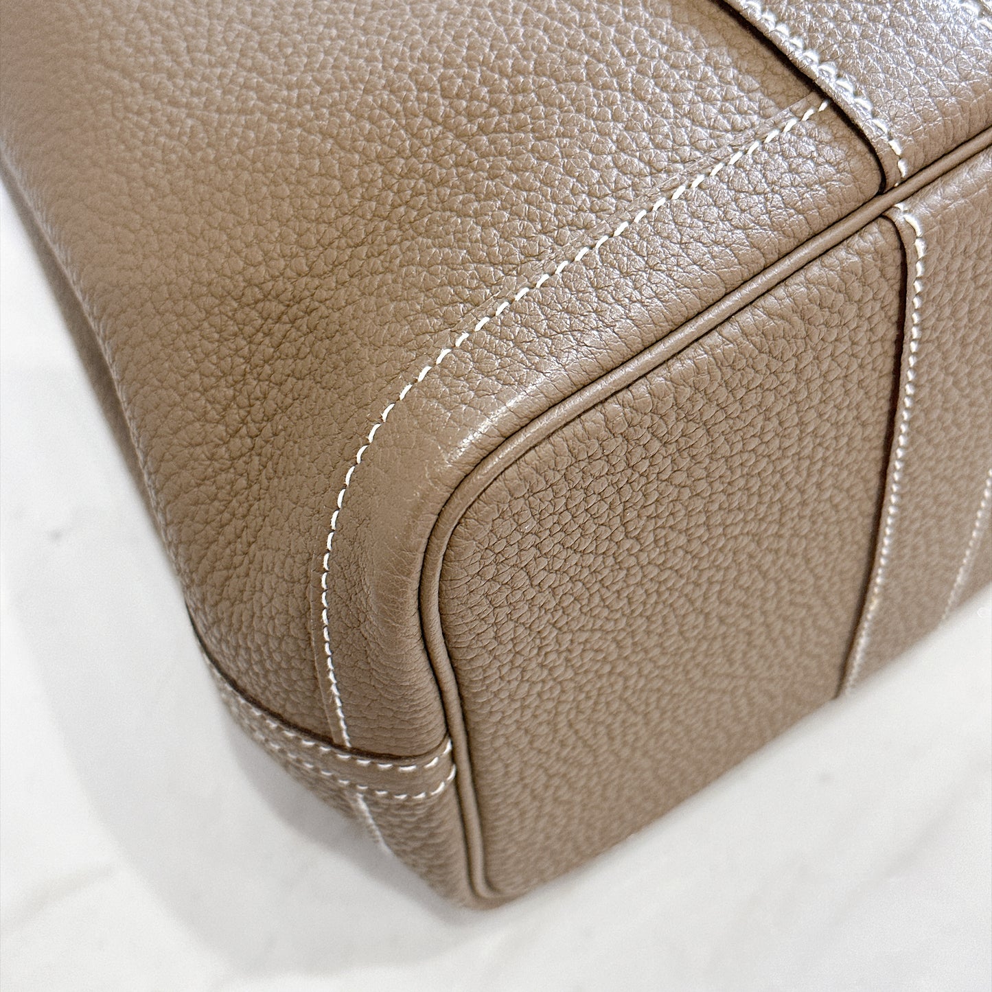 Hermes Etoupe Togo Garden Party 30