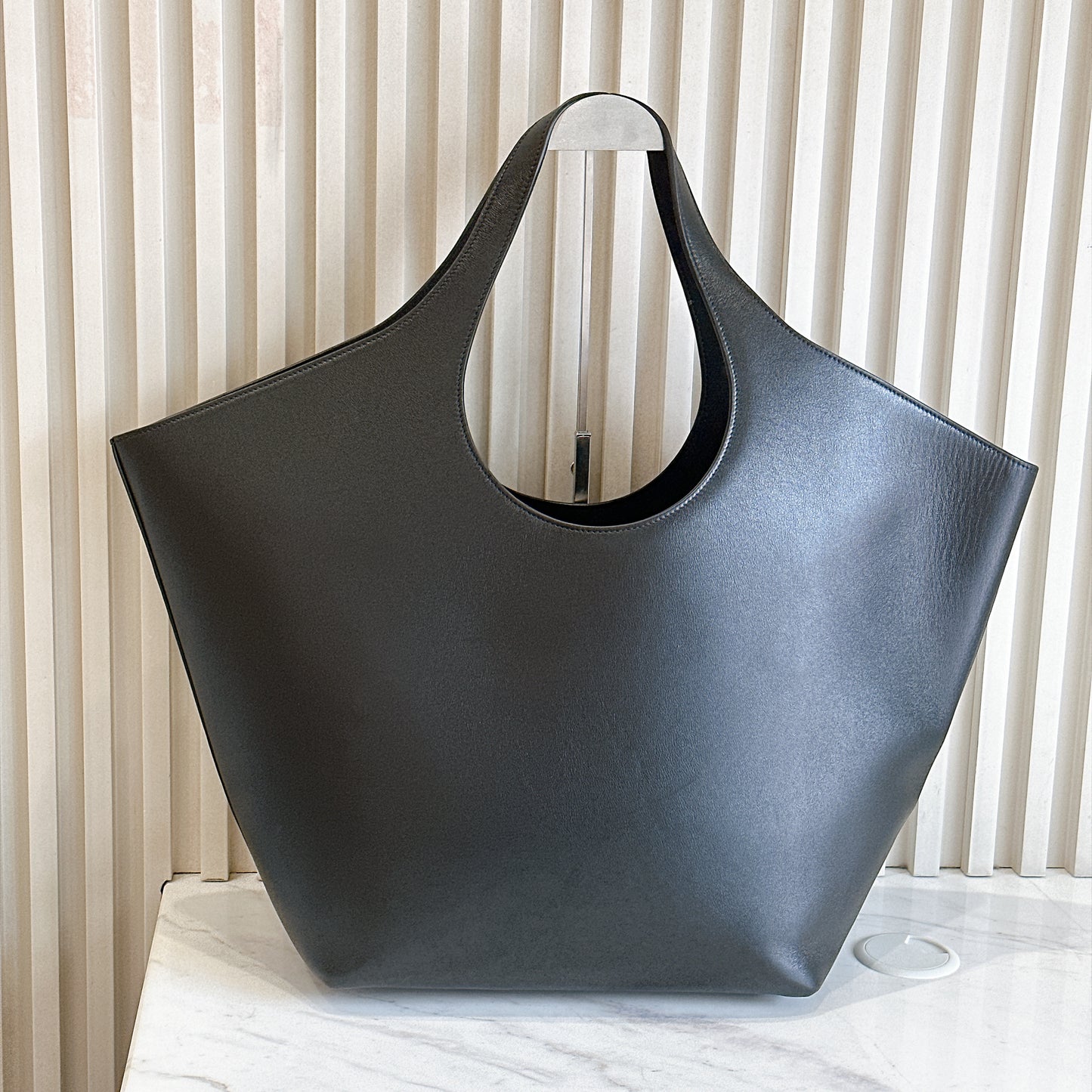 Balenciaga Mary Kate Medium in Black