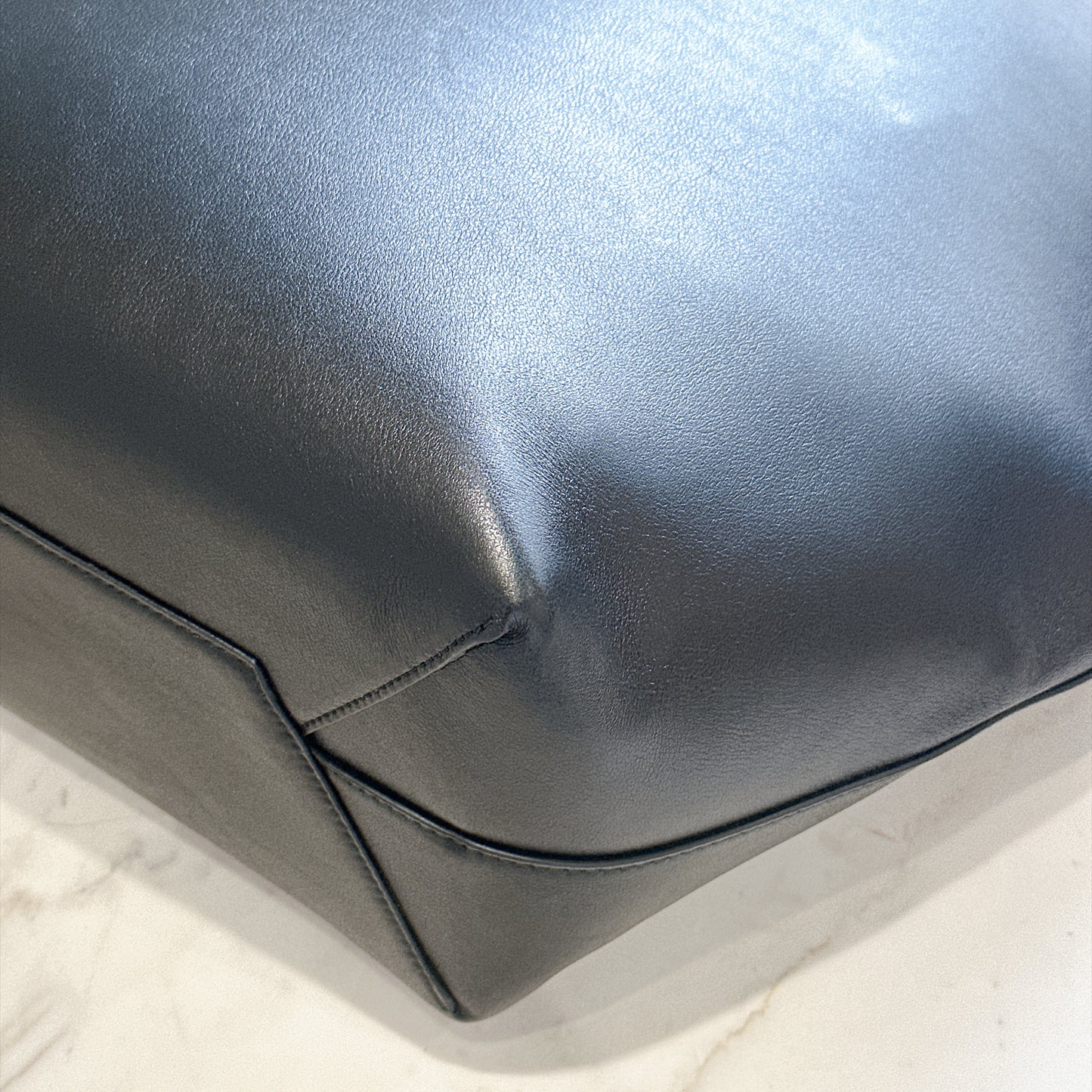 Balenciaga Mary Kate Medium in Black