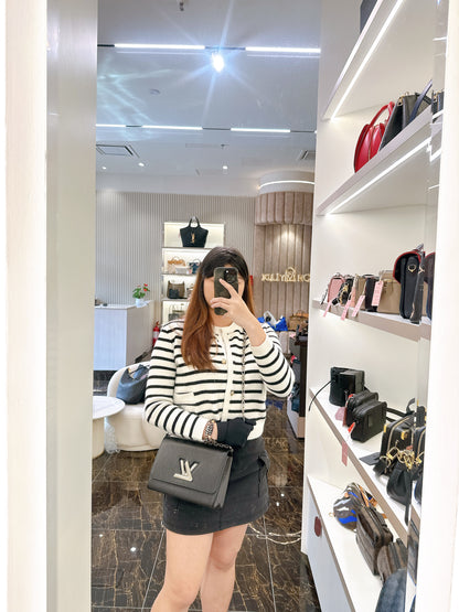 LV Twist MM in Black Epi Leather