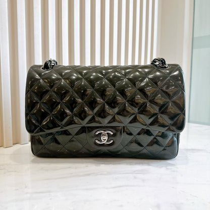 Chanel Jumbo Classic Patent in Black SHW