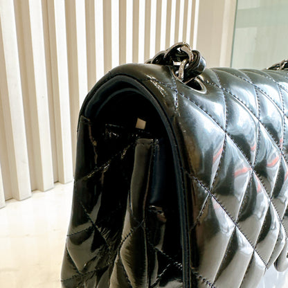Chanel Jumbo Classic Patent in Black SHW