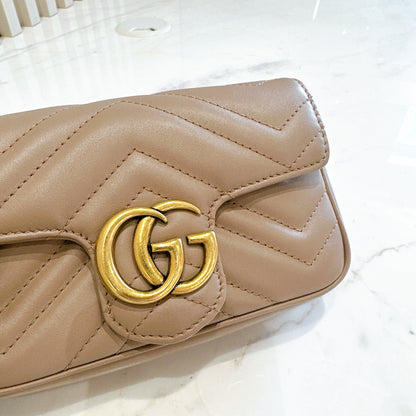 Gucci Marmont Supermini in Dusty Pink