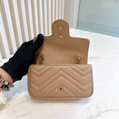 Gucci Marmont Supermini in Dusty Pink