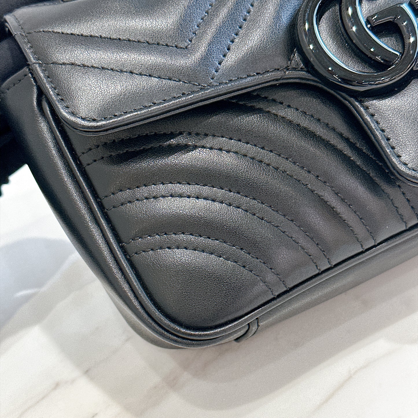 Gucci Marmont Flap Bag Matelasse Leather in Mini