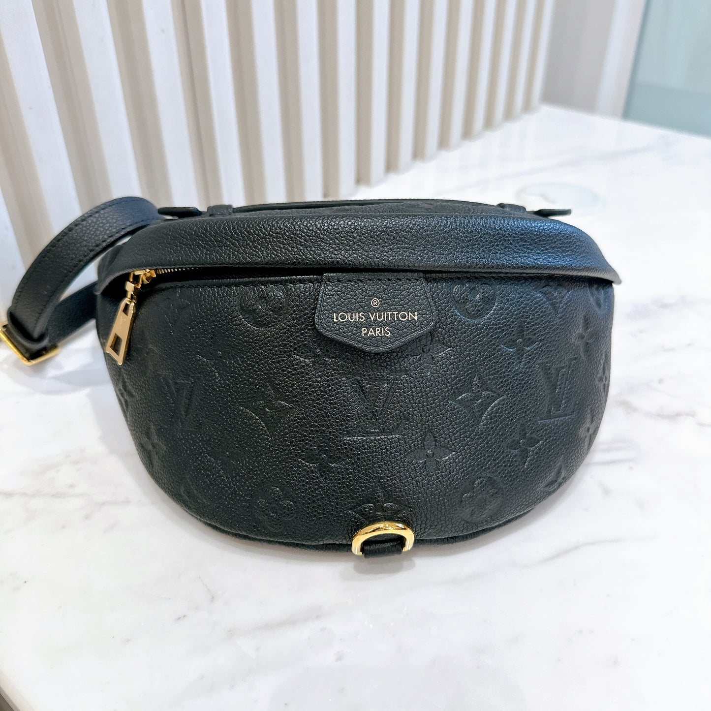 LV Empriente Bumbag Monogram in Noir