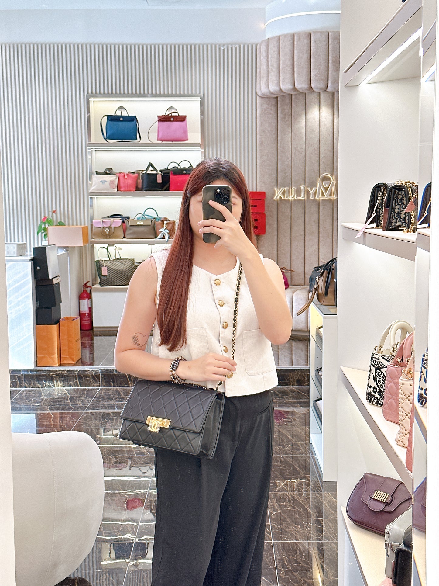 Chanel Golden Class Flap Bag in Black