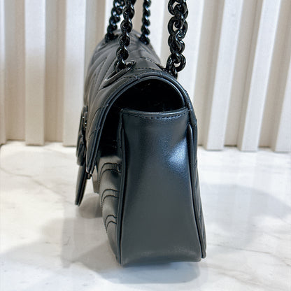 Gucci Marmont Flap Bag Matelasse Leather in Mini