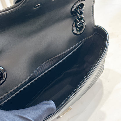 Gucci Marmont Flap Bag Matelasse Leather in Mini