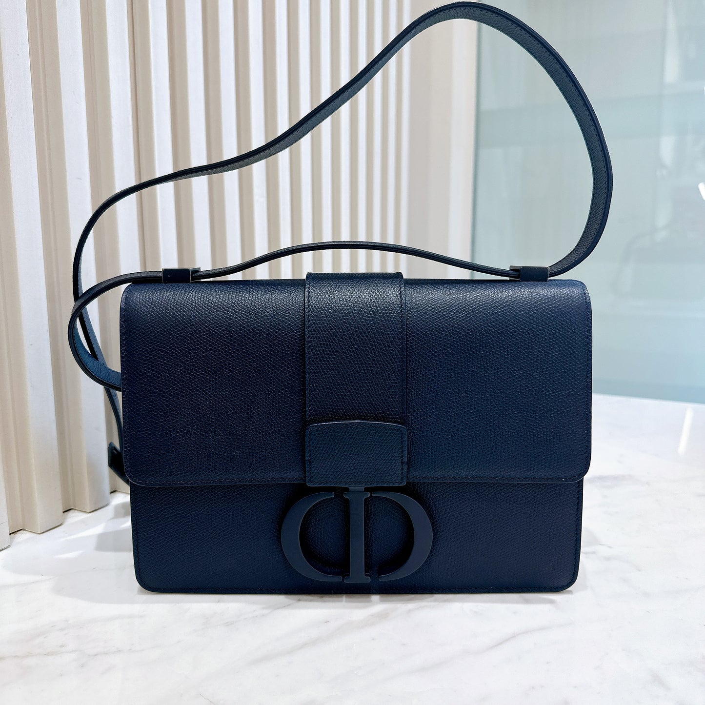 Dior Montaigne 30 in Calfskin
