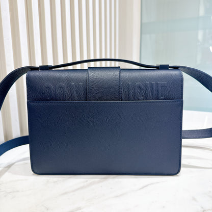 Dior Montaigne 30 in Calfskin
