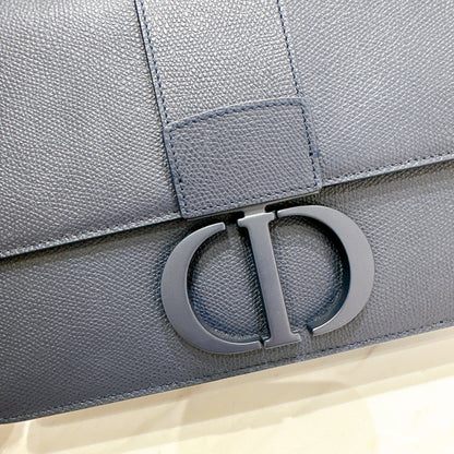 Dior Montaigne 30 in Calfskin
