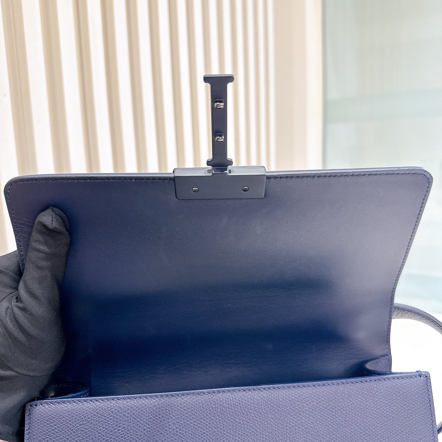 Dior Montaigne 30 in Calfskin