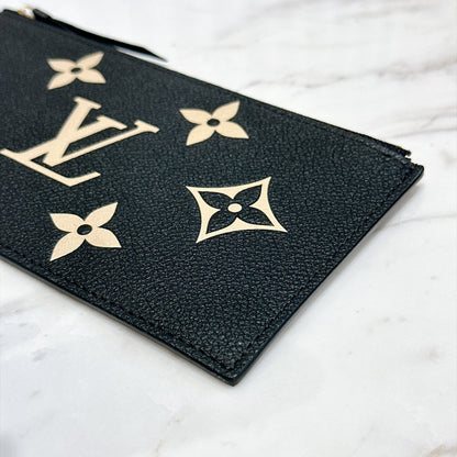 LV Bicolour Felicie Pochette in Black/Creme