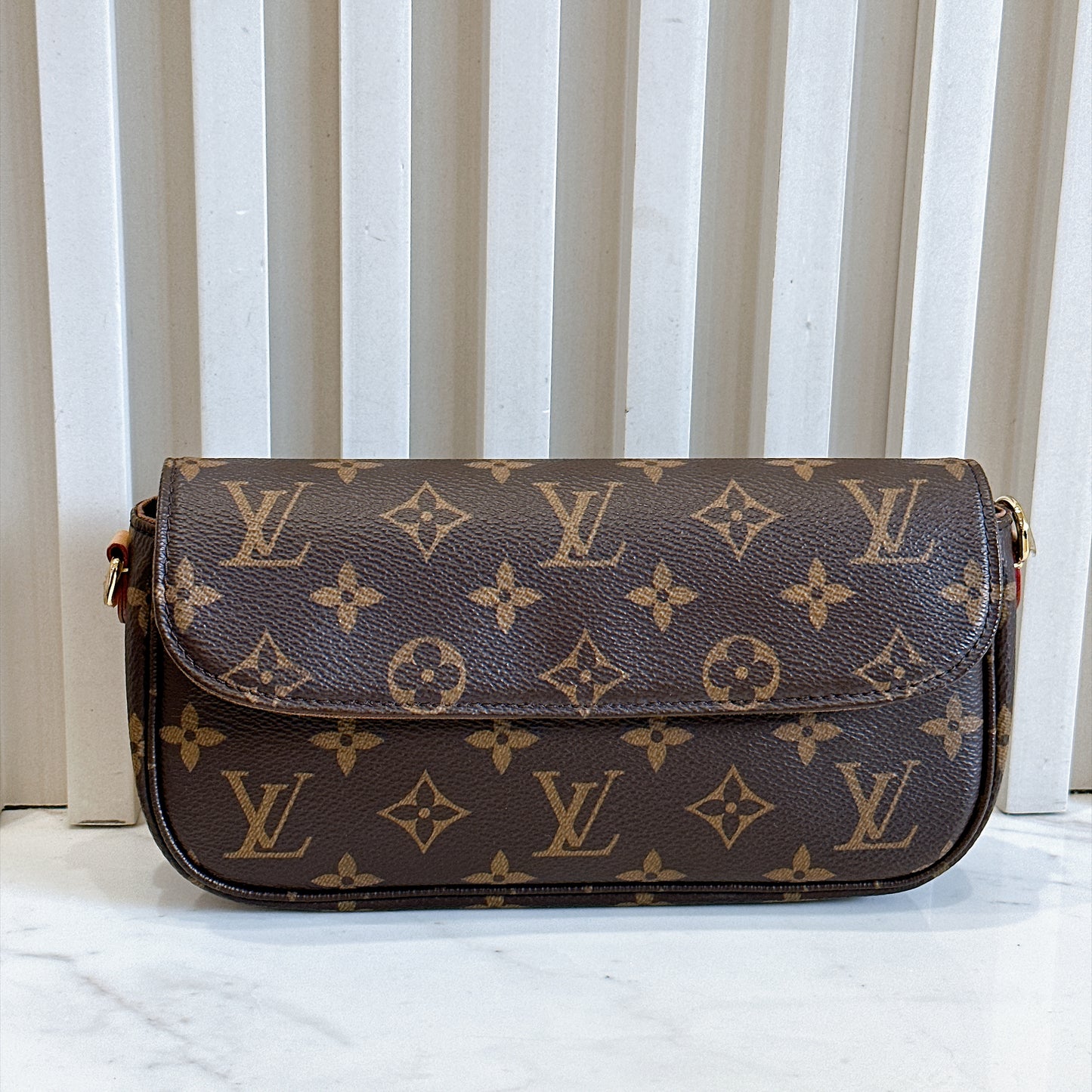 LV Monogram Ivy