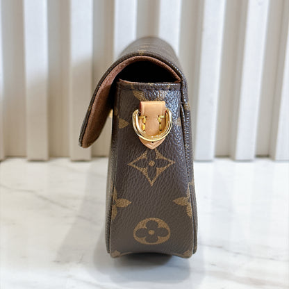 LV Monogram Ivy