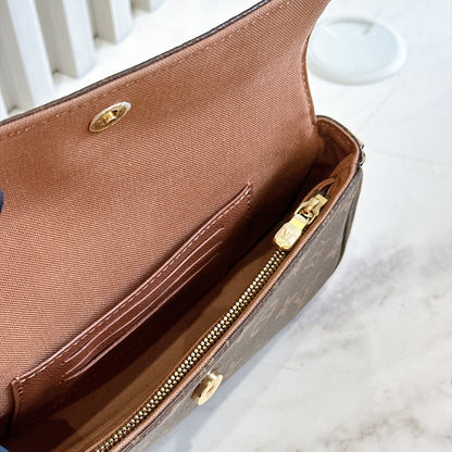 LV Monogram Ivy