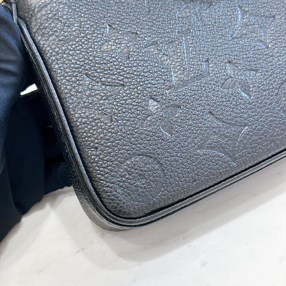 LV Easy Pouch in Black