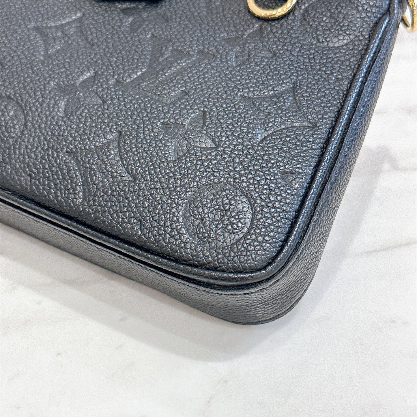 LV Easy Pouch in Black