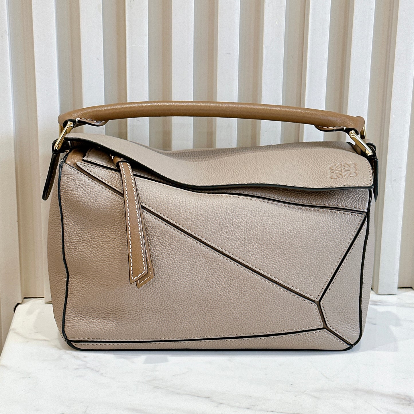 Loewe Small Puzzle in Sand