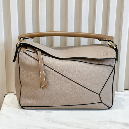 Loewe Small Puzzle in Sand