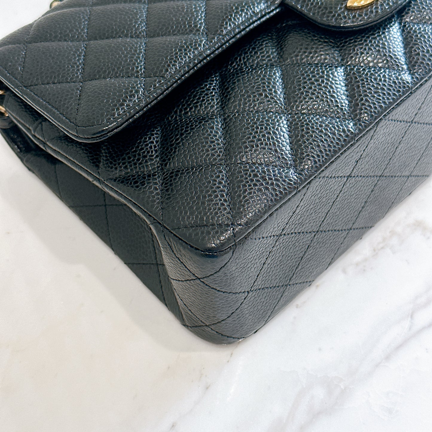 Chanel Classic Flap Medium In Black Caviar GHW