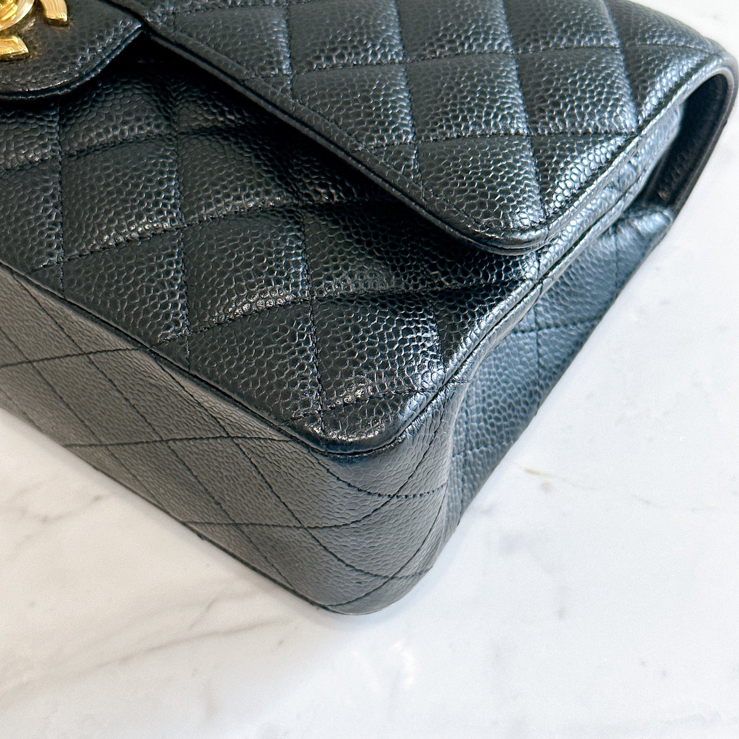 Chanel Classic Flap Medium In Black Caviar GHW