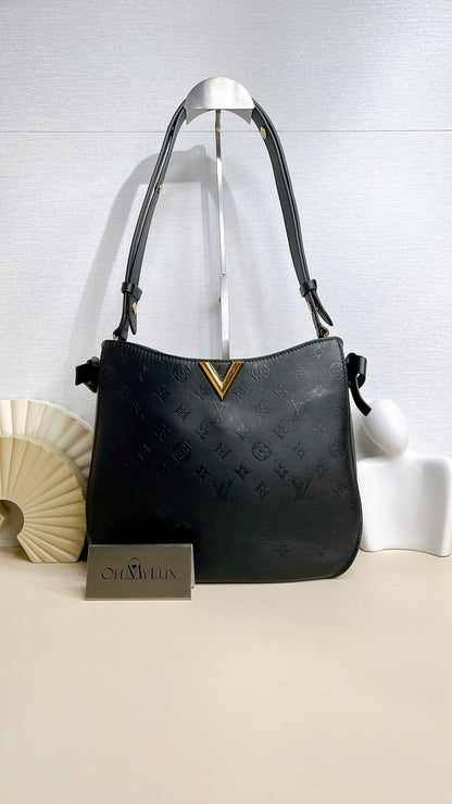 LV Very Hobo in Black Monogram
