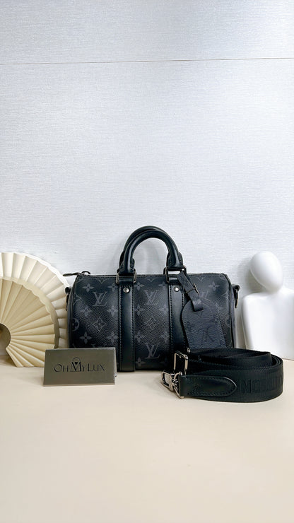 LV Keepall 25 in Monogram Eclipse