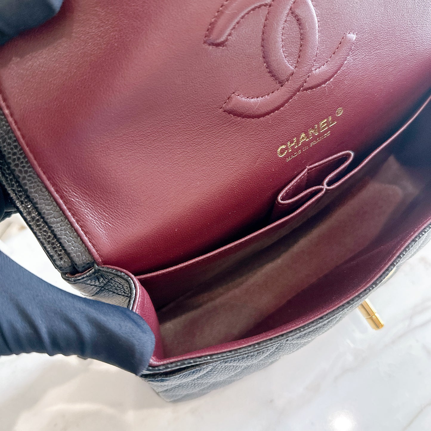 Chanel Classic Flap Medium In Black Caviar GHW