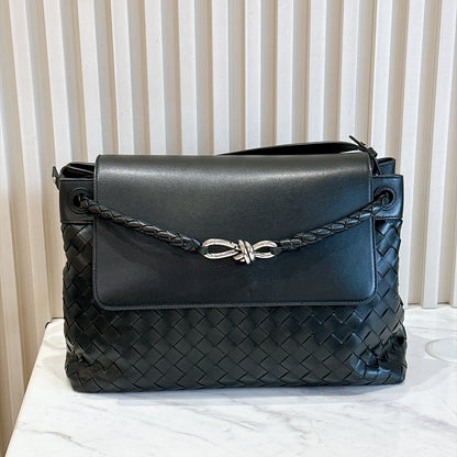 Bottega Veneta Andiamo Messenger in Black