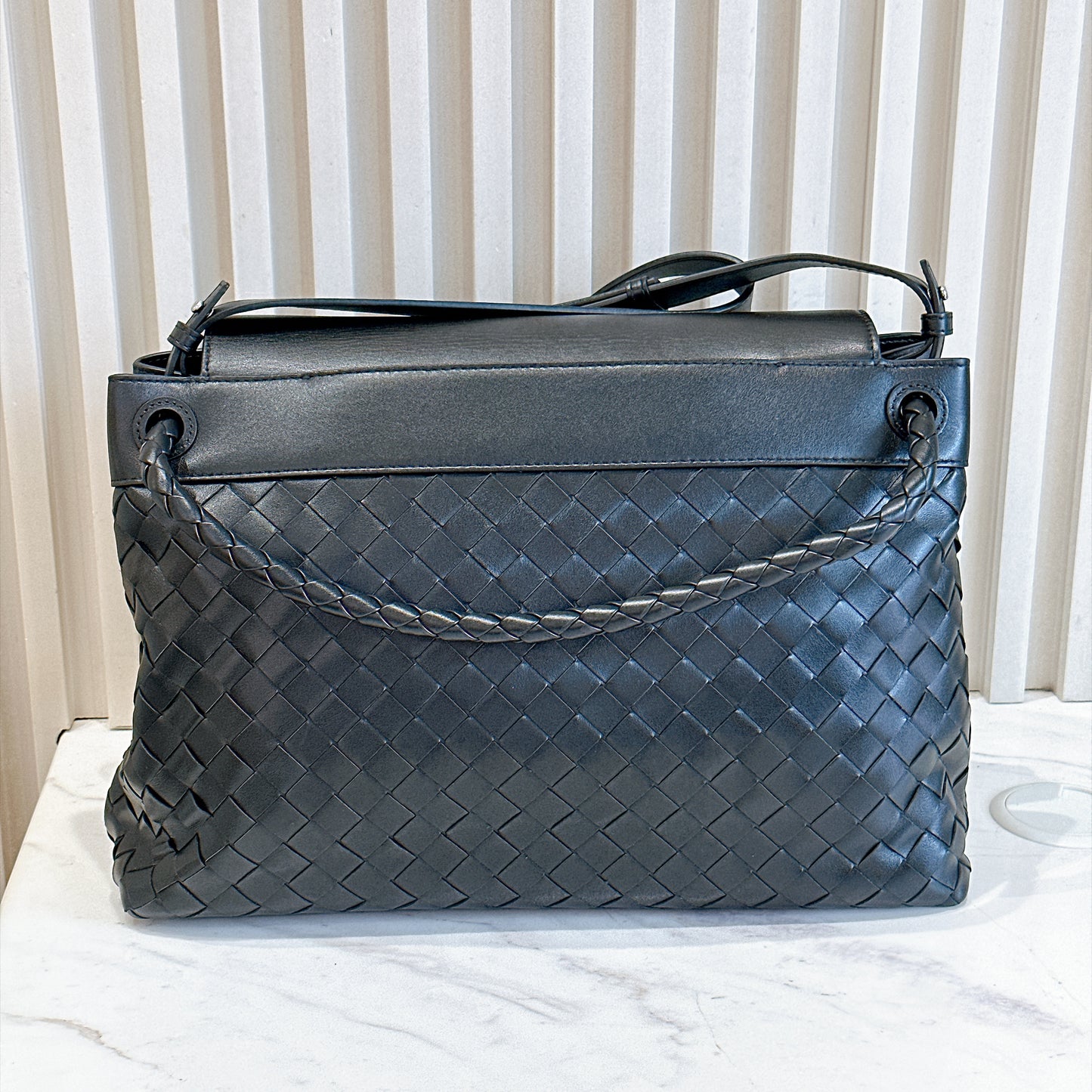 Bottega Veneta Andiamo Messenger in Black