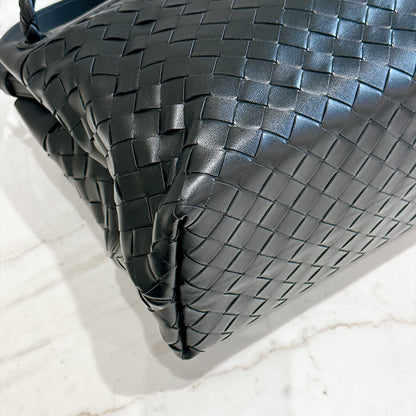 Bottega Veneta Andiamo Messenger in Black